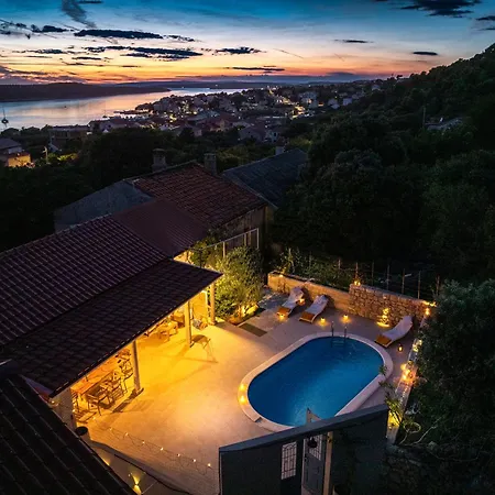 Fjaka Rab Villa